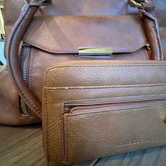 Liz Claiborne Women’s Cognac Multi-divider/Pockets XL Handbag Tote and Wallet - Picture 2 of 16